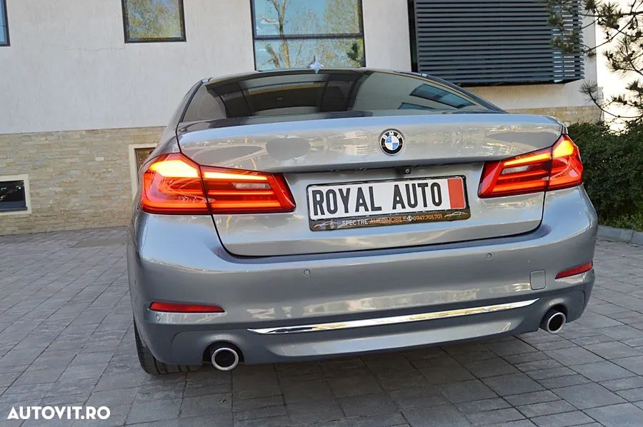 BMW Seria 5 520d Efficient Dynamics Edition Aut. Luxury Line - 7
