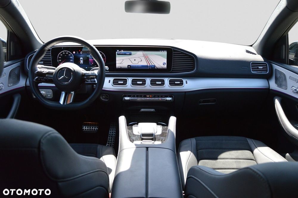 Mercedes-Benz GLE - 22