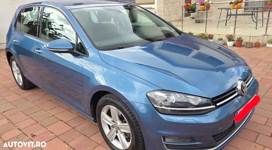 Volkswagen Golf - 14