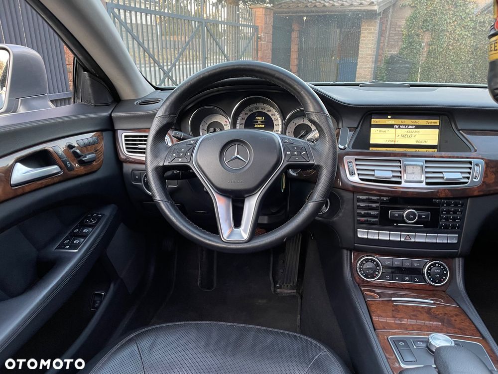 Mercedes-Benz CLS 350 CDI DPF BlueEFFICIENCY 7G-TRONIC Edition 1 - 23