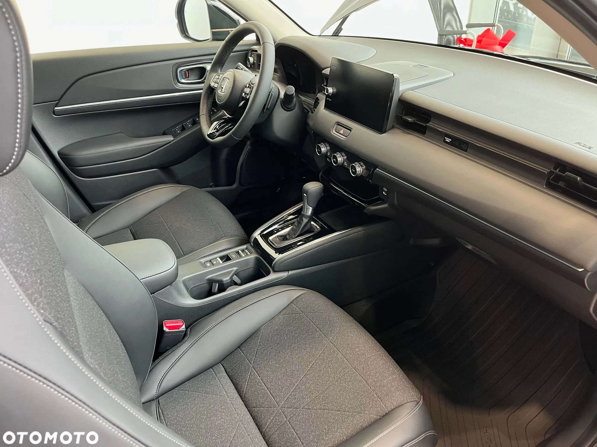 Honda HR-V ver-1-5-i--mmd-advance-bsi-cvt - 10