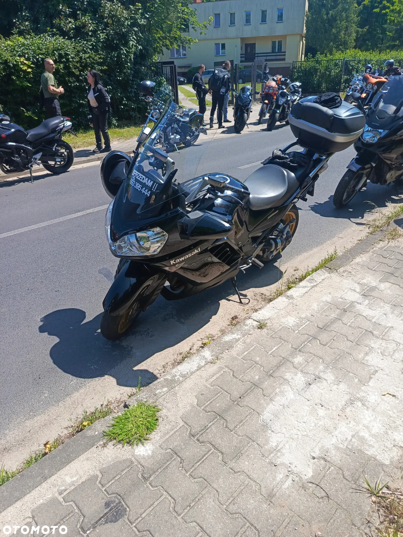 Kawasaki GTR - 21