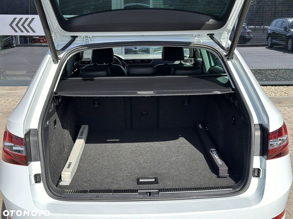 Skoda Superb 2.0 TDI SCR 4x4 L&K DSG - 33