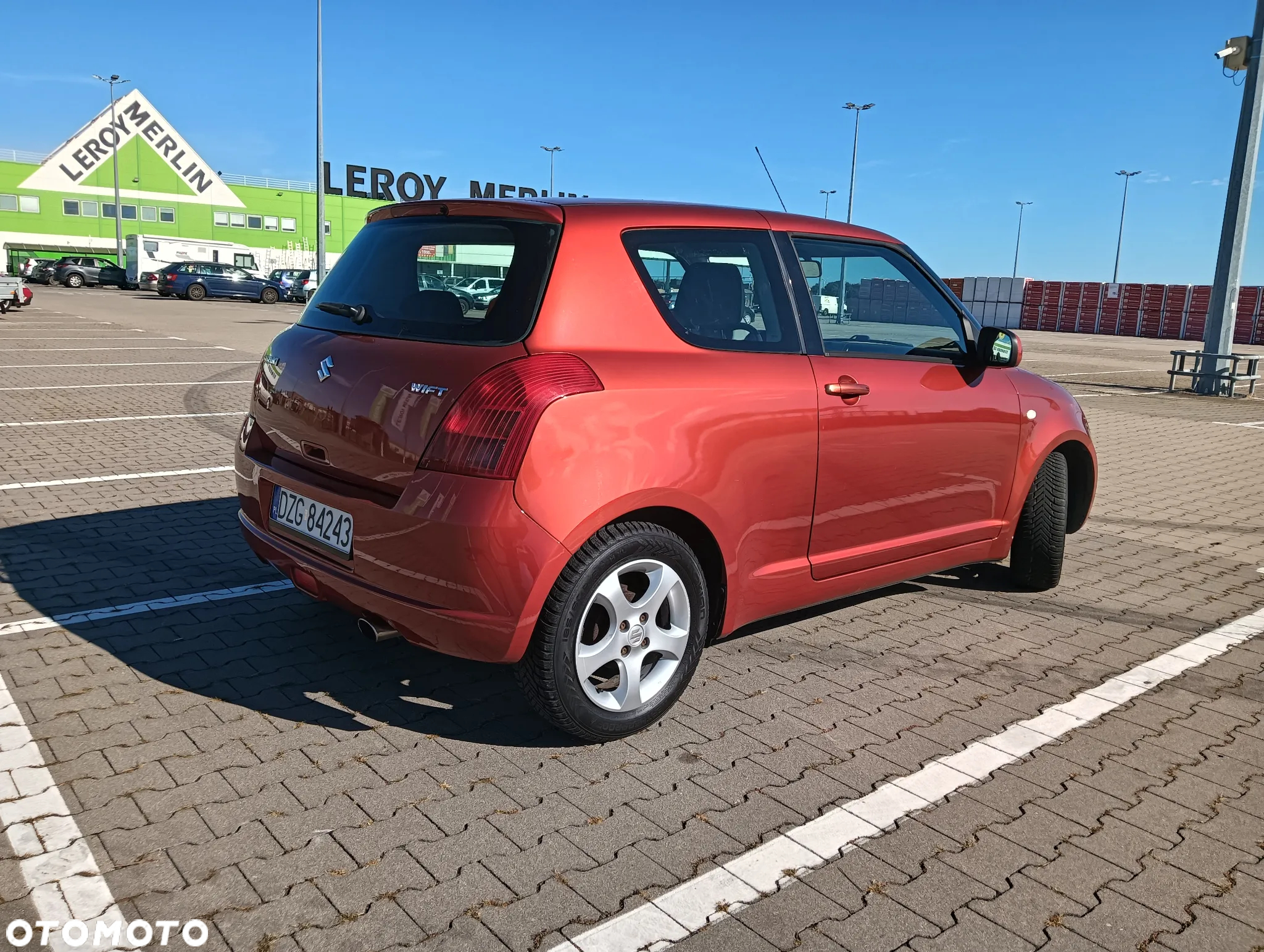 Suzuki Swift 1.3 Club - 4