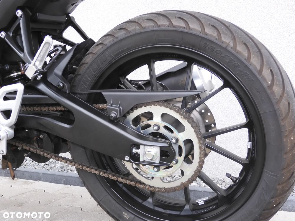 Yamaha MT - 31