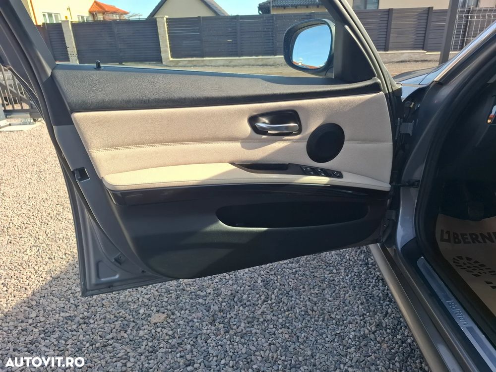 BMW Seria 3 316d Luxury Line - 28