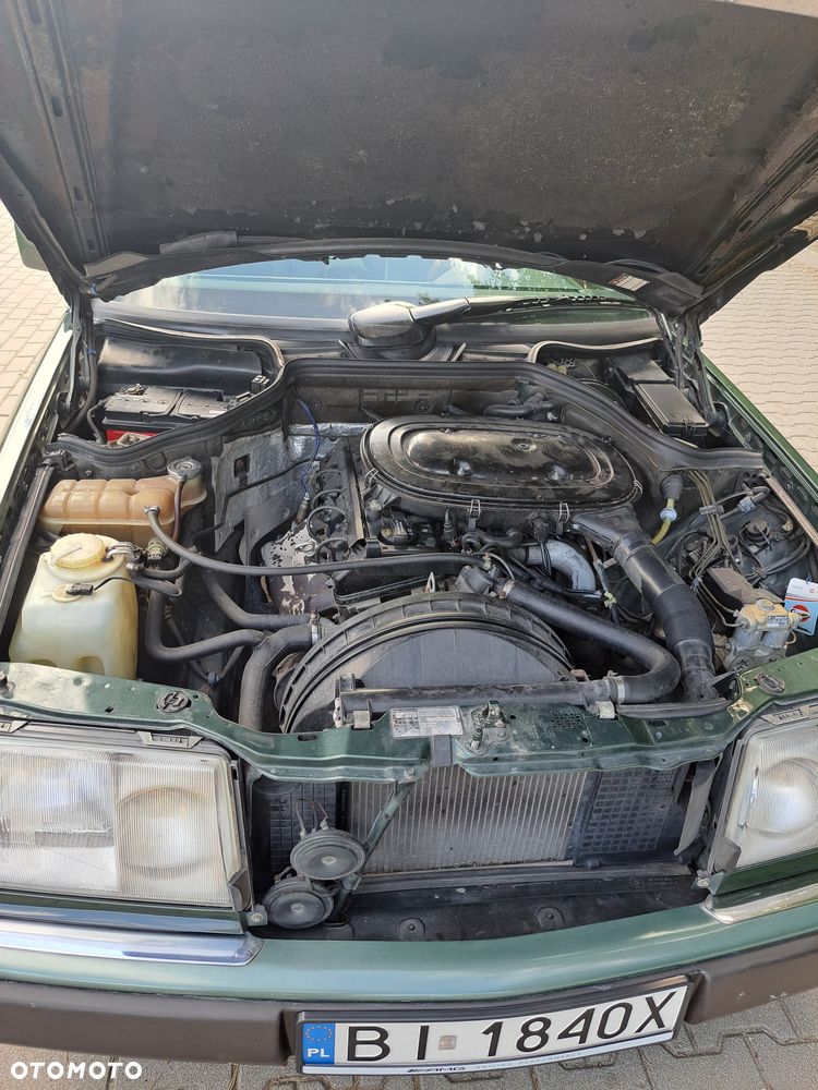Mercedes-Benz W124 (1984-1993) - 17