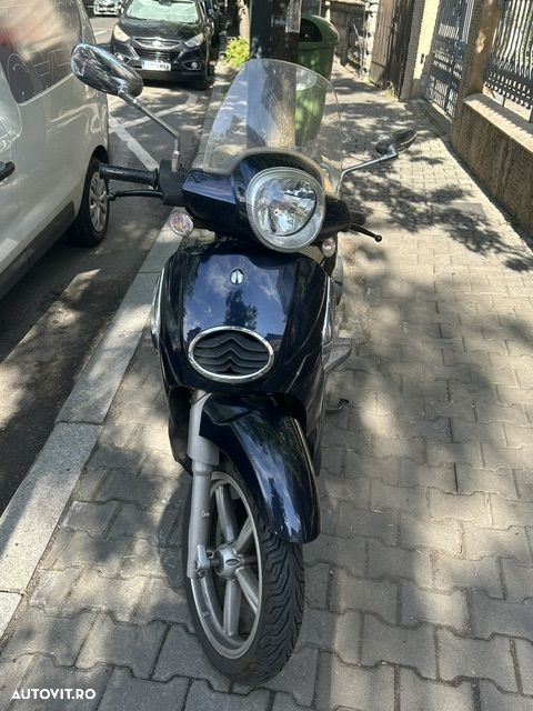 Aprilia Scarabeo 200 - 2