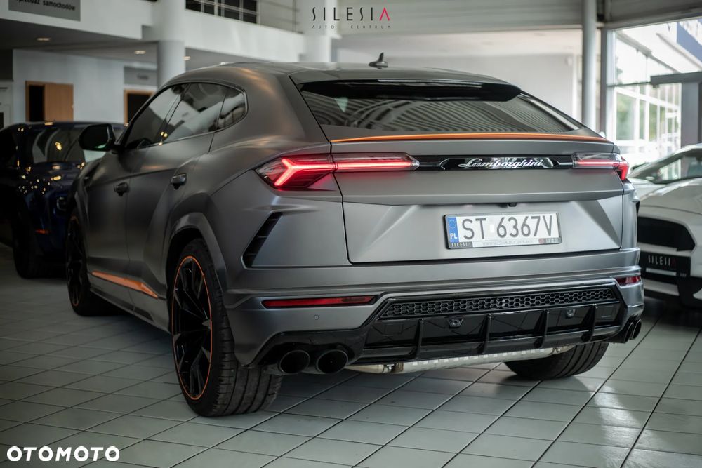 Lamborghini Urus Standard - 6