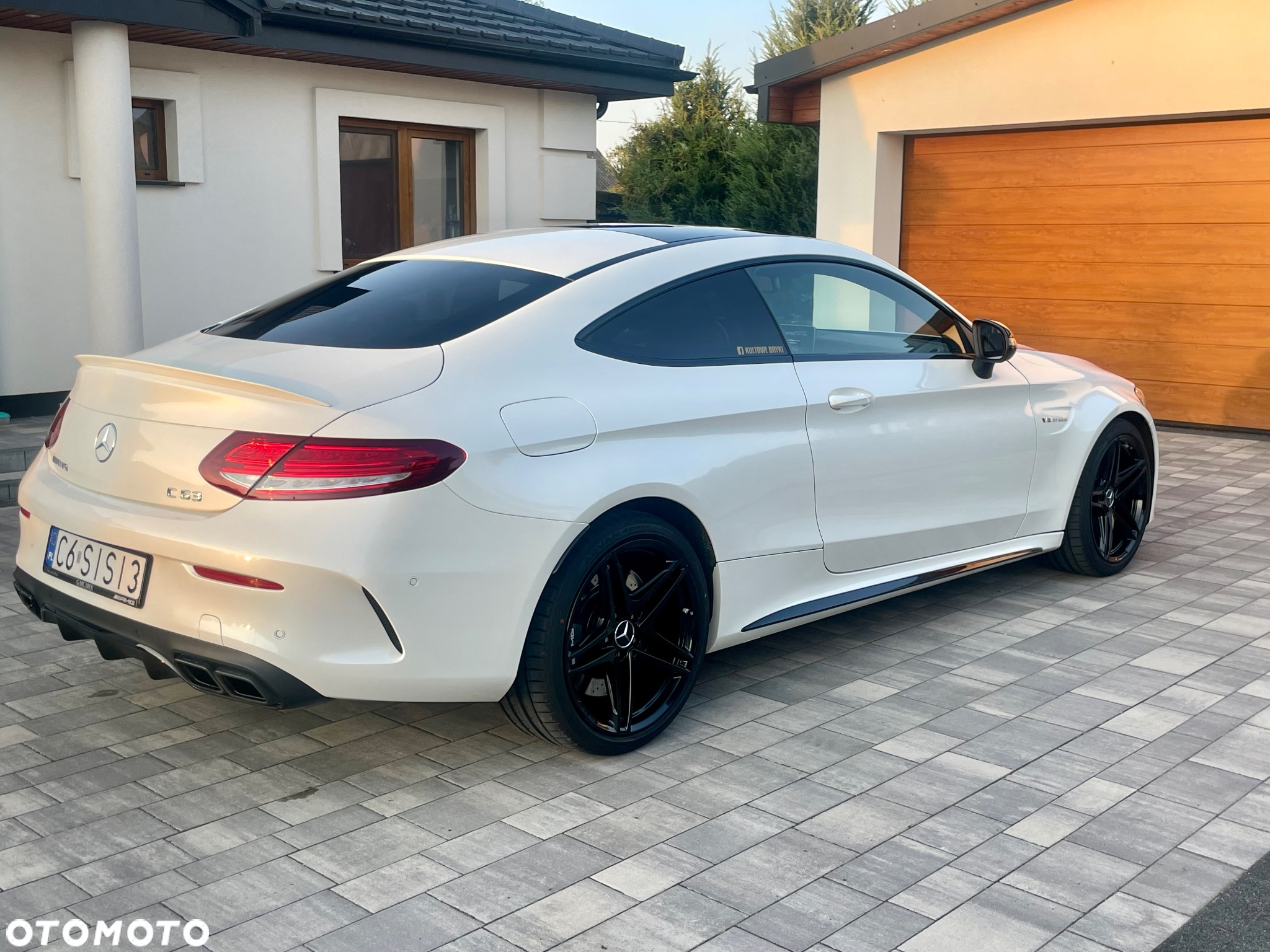 Mercedes-Benz Klasa C AMG 63 - 8