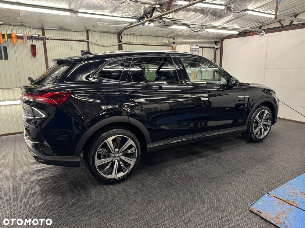 MG Marvel R Luxury - 12