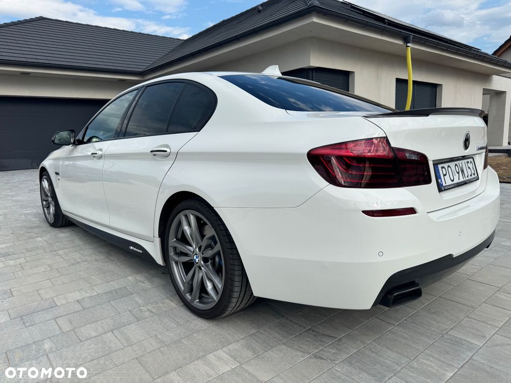 BMW Seria 5 M550d xDrive - 12