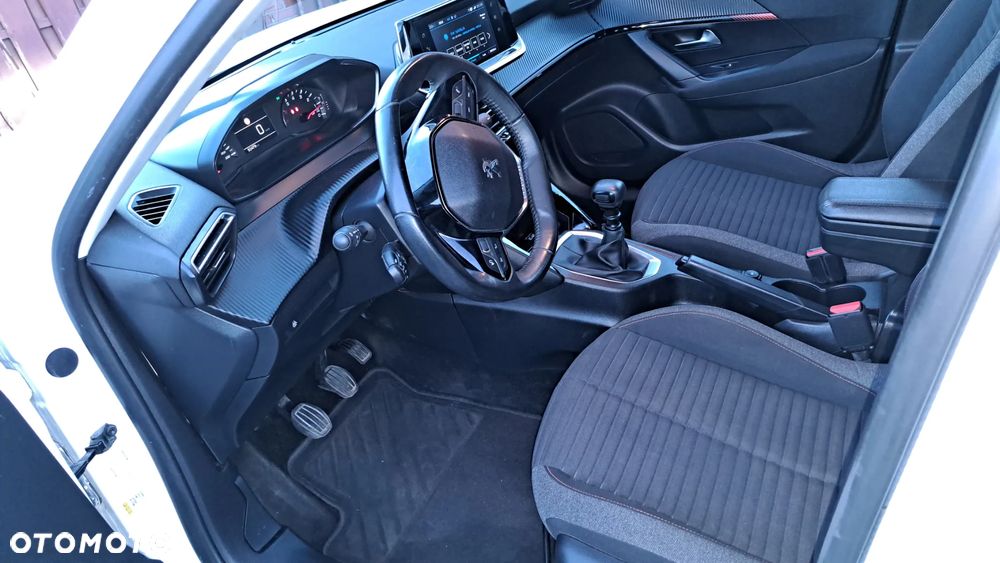 Peugeot 2008 BlueHDi 110 Allure Pack - 4