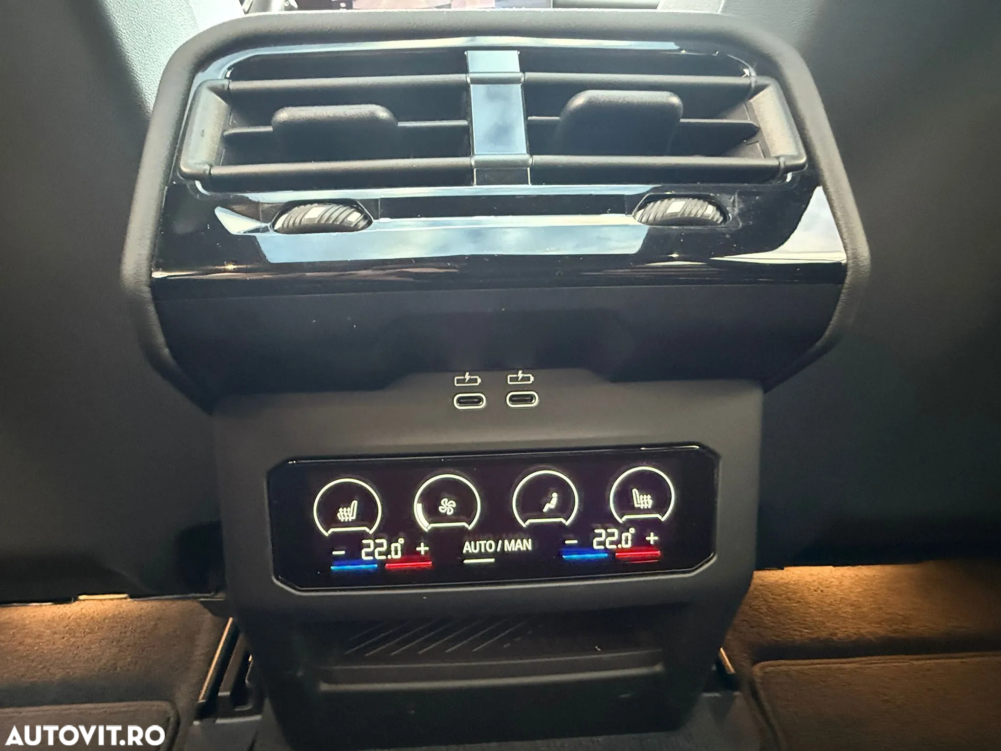 BMW Seria 5 540d xDrive AT MHEV - 27