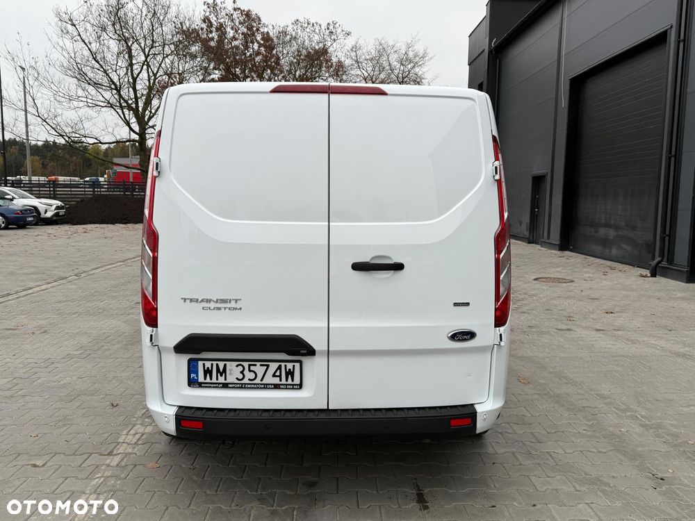 Ford TRANSIT CUSTOM - 8