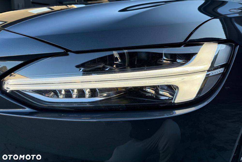 Volvo V90 D3 Geartronic Momentum - 11