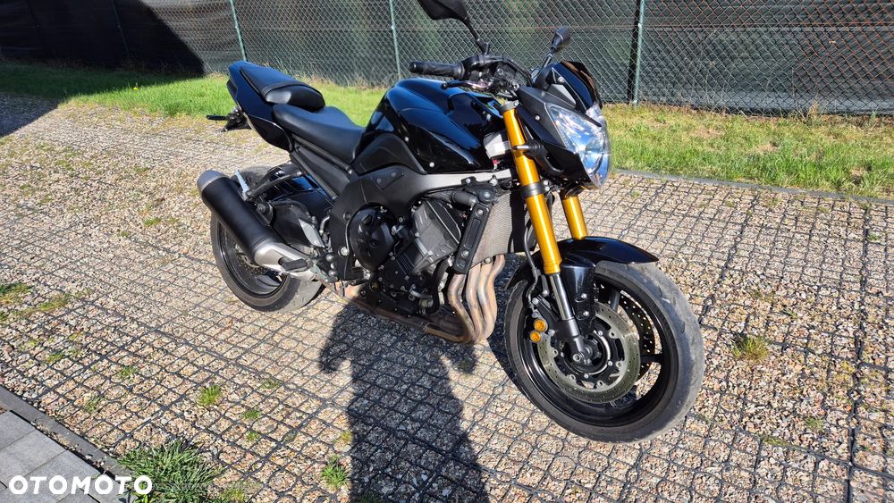 Yamaha FZ8 - 2