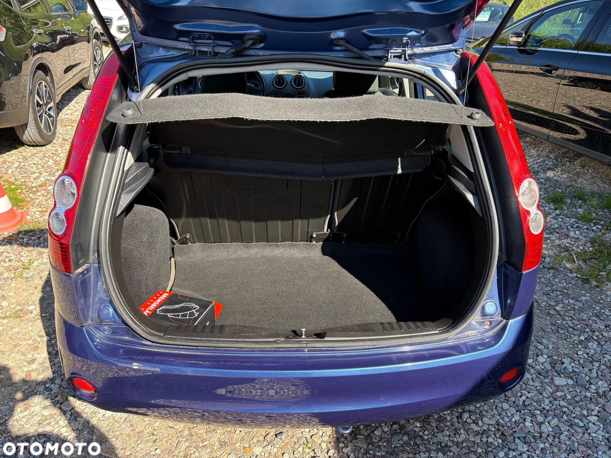 Ford Fiesta 1.4 Ambiente - 19