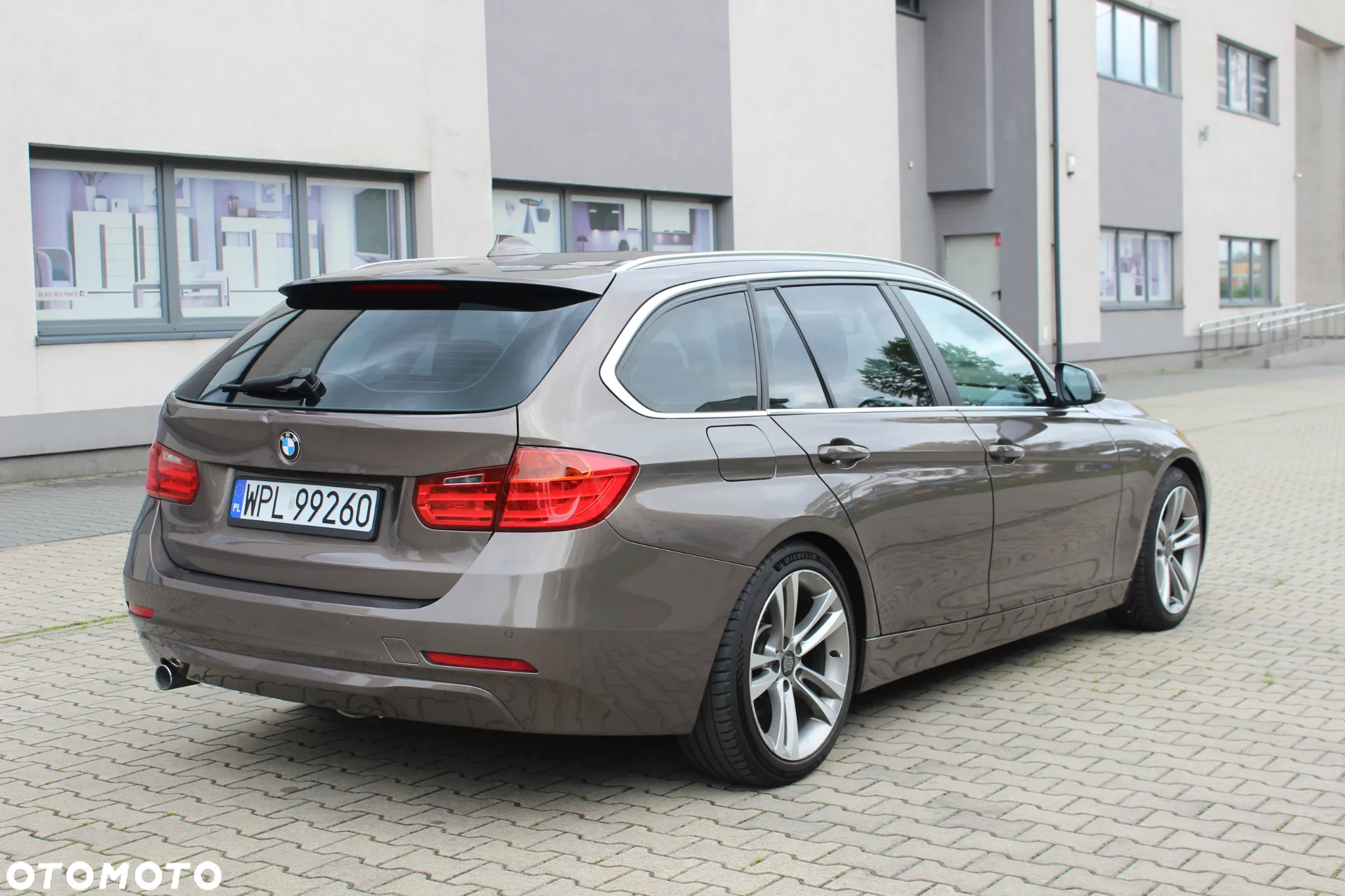 BMW Seria 3 320d Efficient Dynamics - 8
