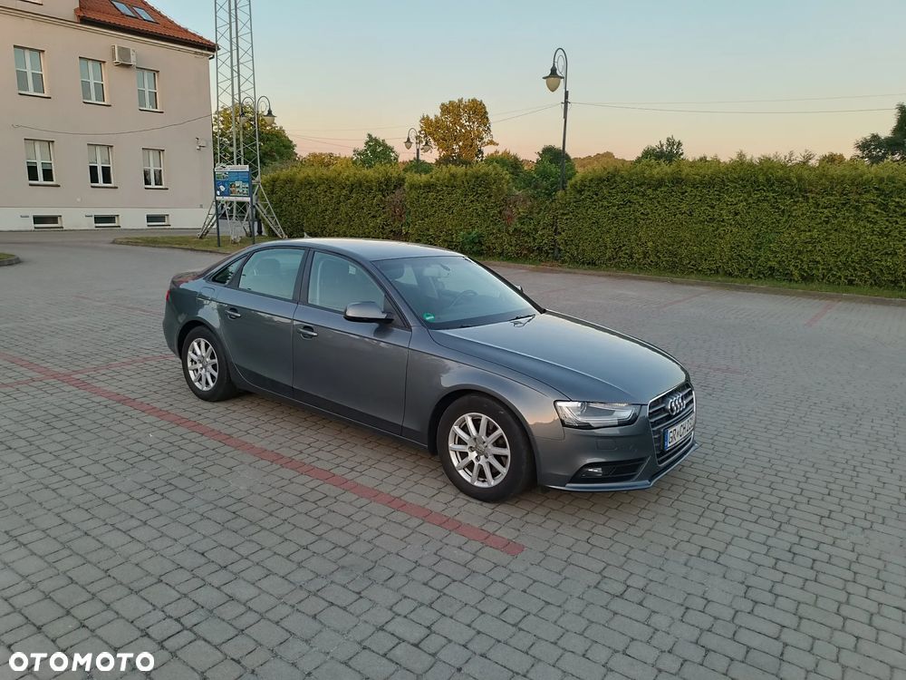 Audi A4 Limousine 1.8 TFSI Ambiente - 9