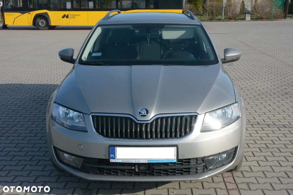 Skoda Octavia 1.4 TSI Joy DSG - 11