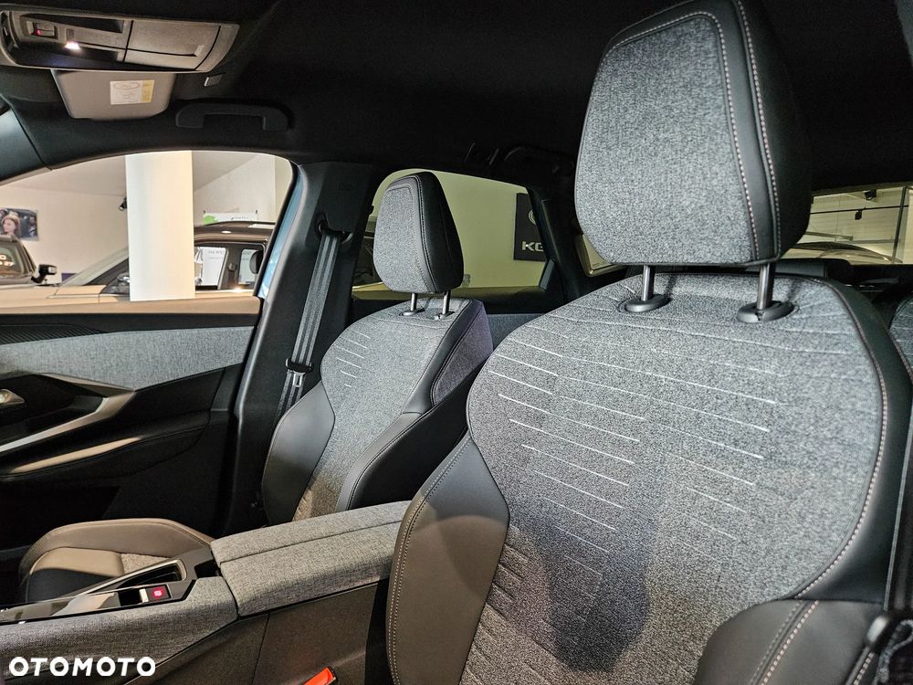 Peugeot 3008 - 13