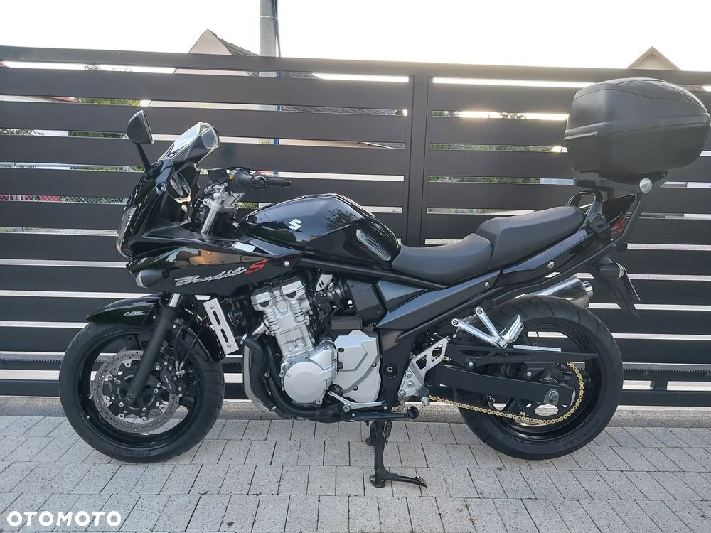 Suzuki Bandit - 1