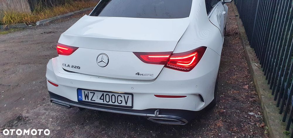 Mercedes-Benz CLA - 4