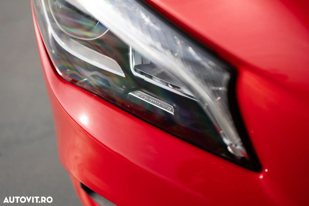 Mercedes-Benz CLA 200 - 13