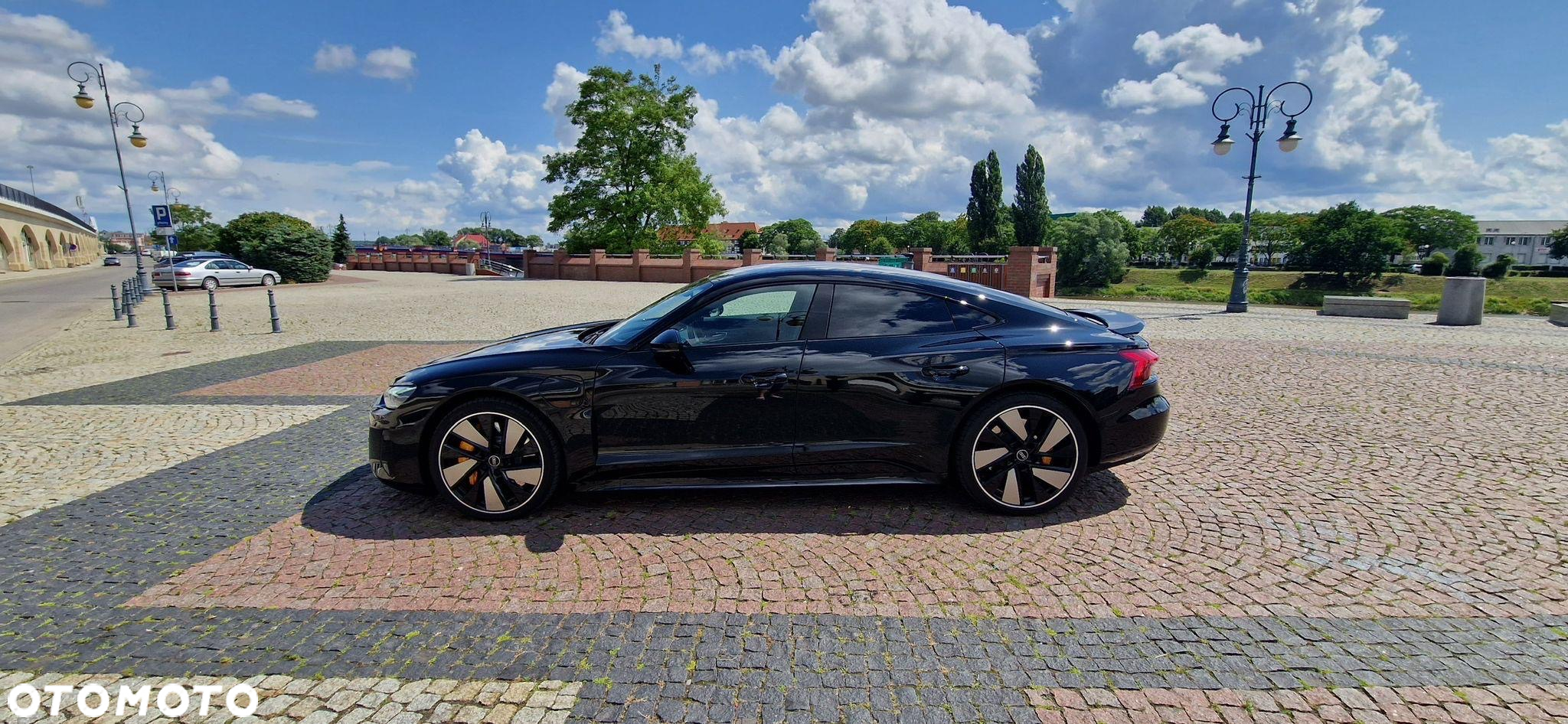 Audi e-tron S Quattro - 6