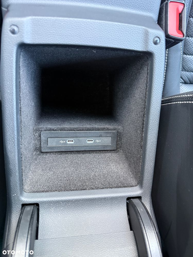 Volkswagen Passat 2.0 TSI Elegance DSG - 36