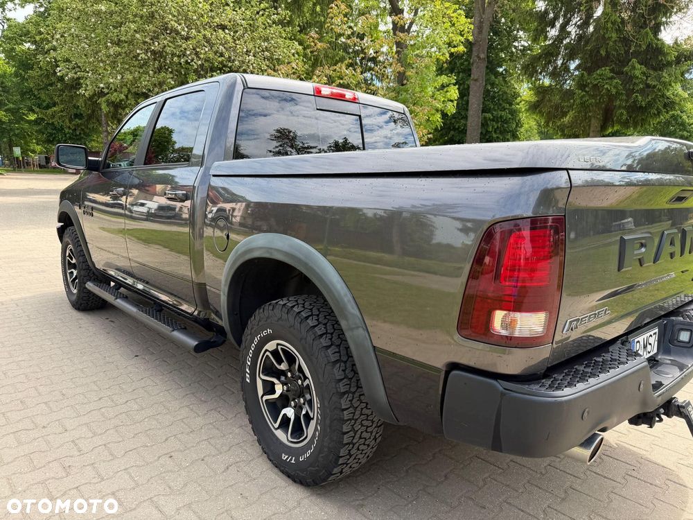Dodge RAM 5.7 4x4 - 5
