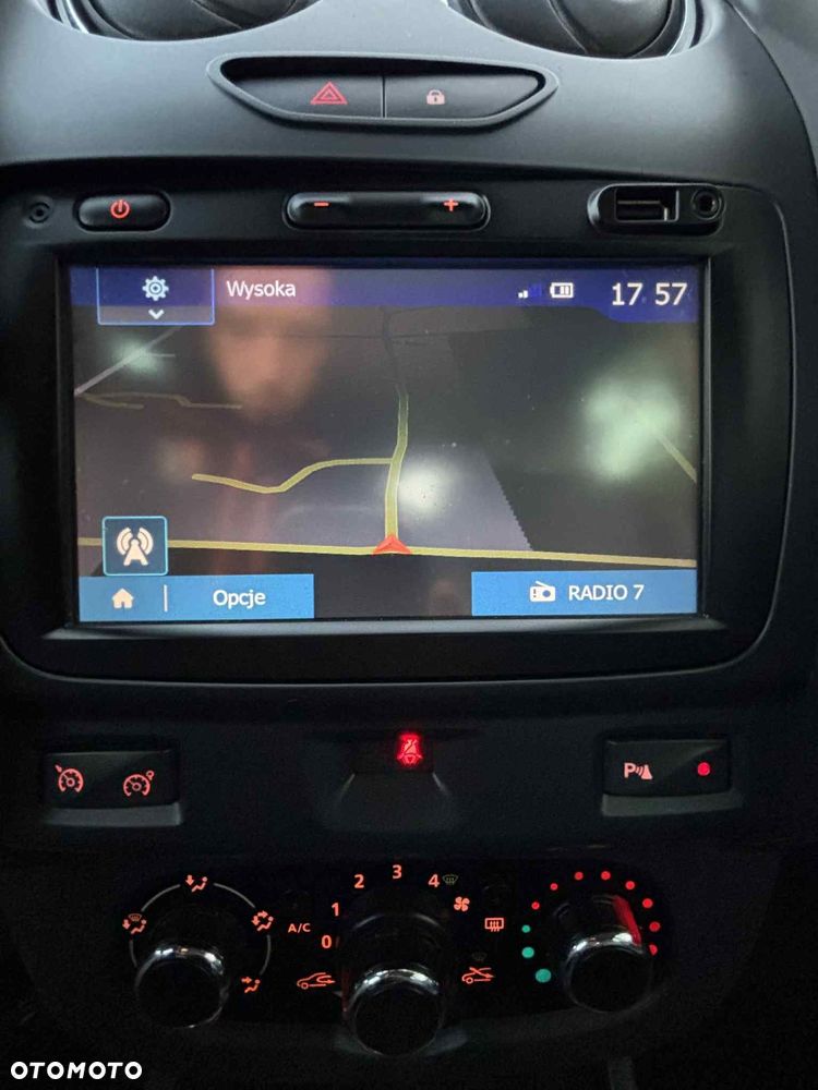 Dacia Duster 1.2 TCe Prestige S&S EU6 - 10