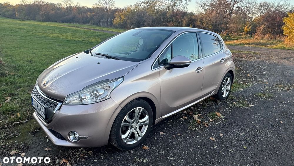 Peugeot 208 1.4 VTi Allure - 3