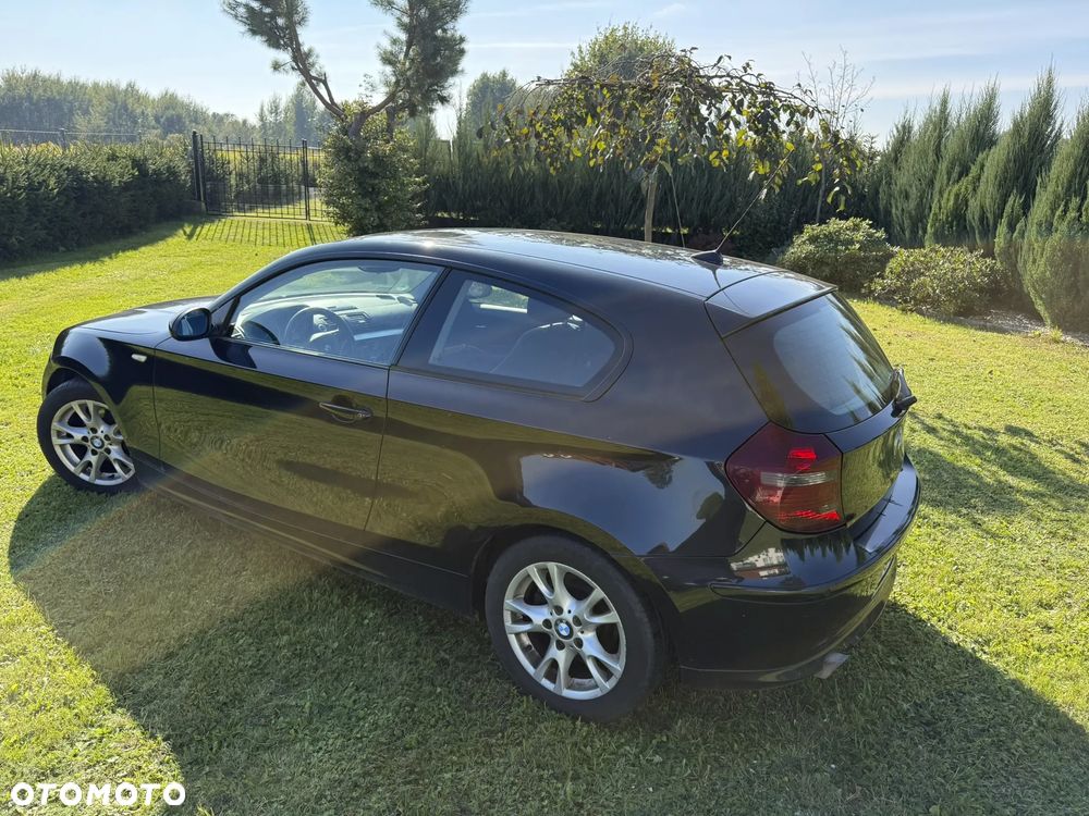 BMW Seria 1 116i - 3