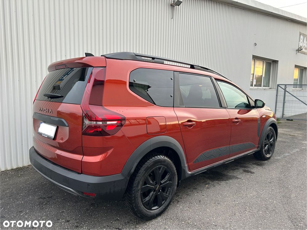 Dacia Jogger 1.6 Full Hybrid 140 Extreme+ MMT 7os - 6