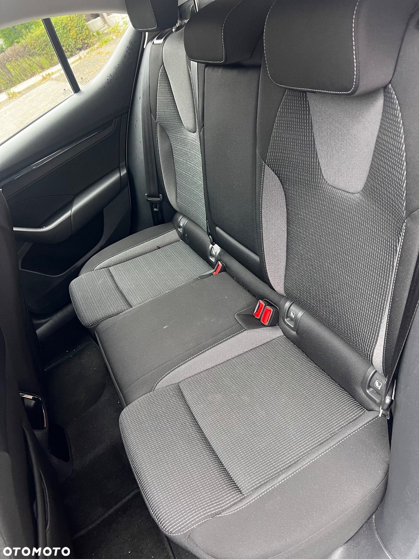 Skoda Octavia 2.0 TDI DSG Ambition - 11