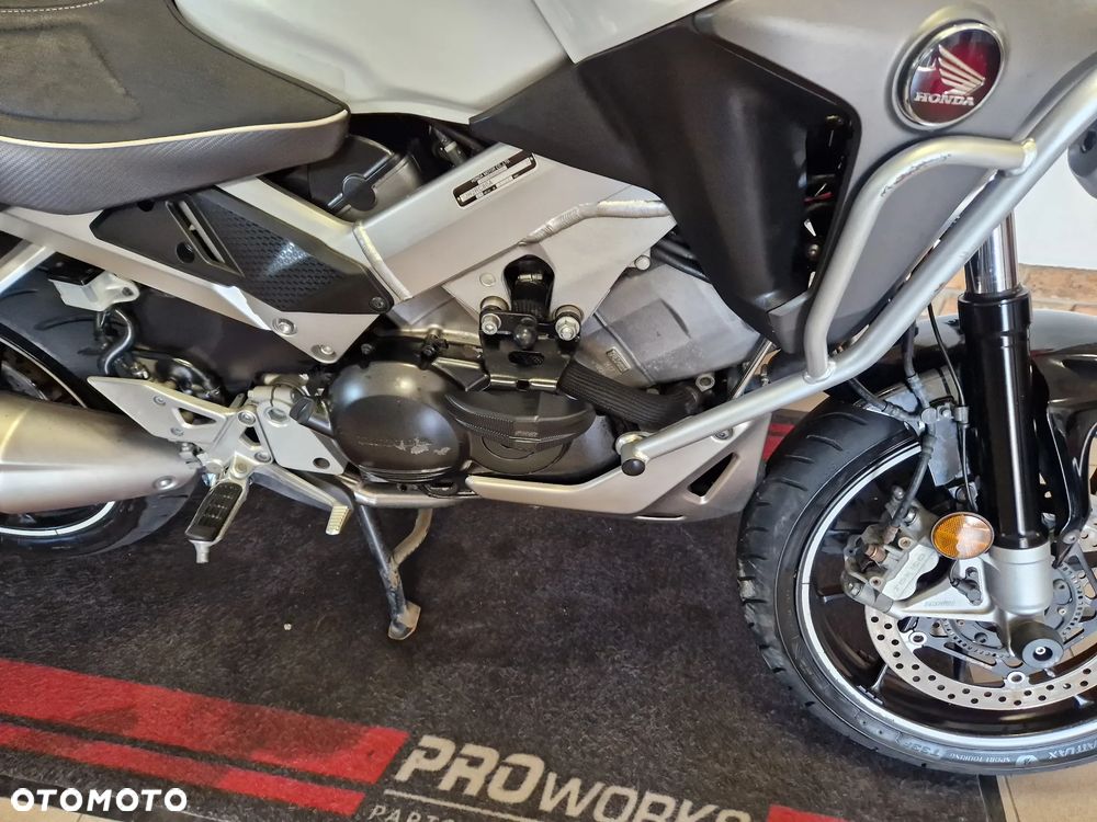 Honda VFR - 17