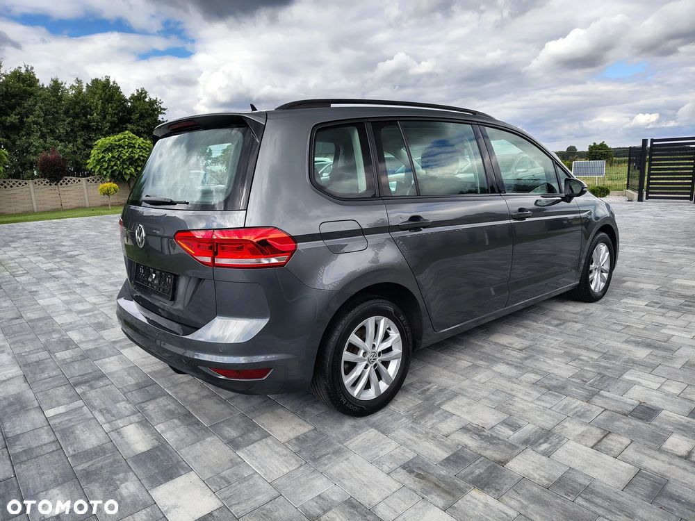 Volkswagen Touran - 7