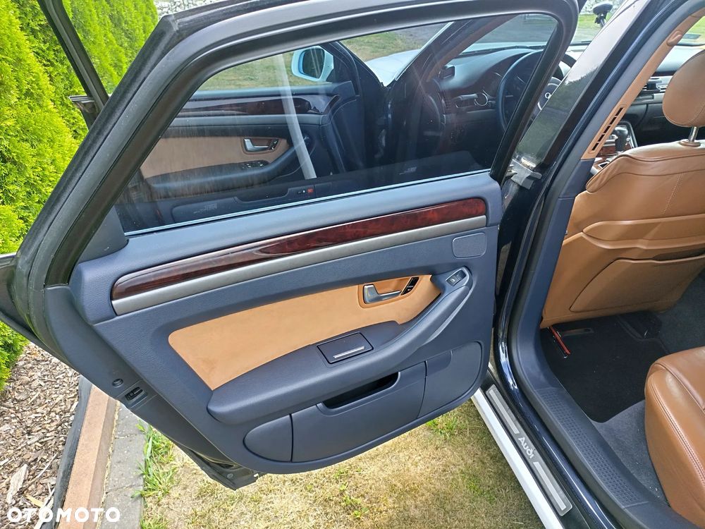 Audi A8 - 5