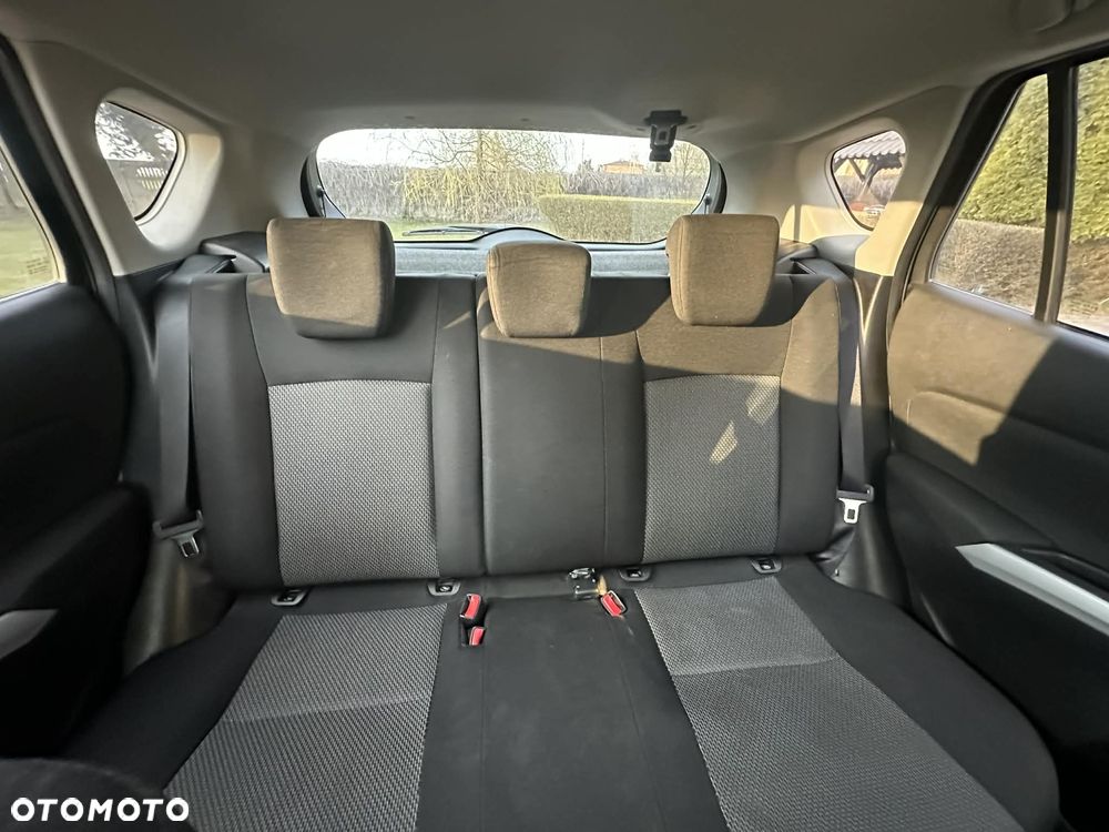 Suzuki SX4 Classic 1.6 VVT 4x2 Comfort - 15