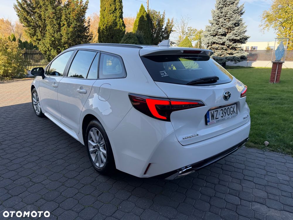 Toyota Corolla 1.8 Hybrid Comfort - 8