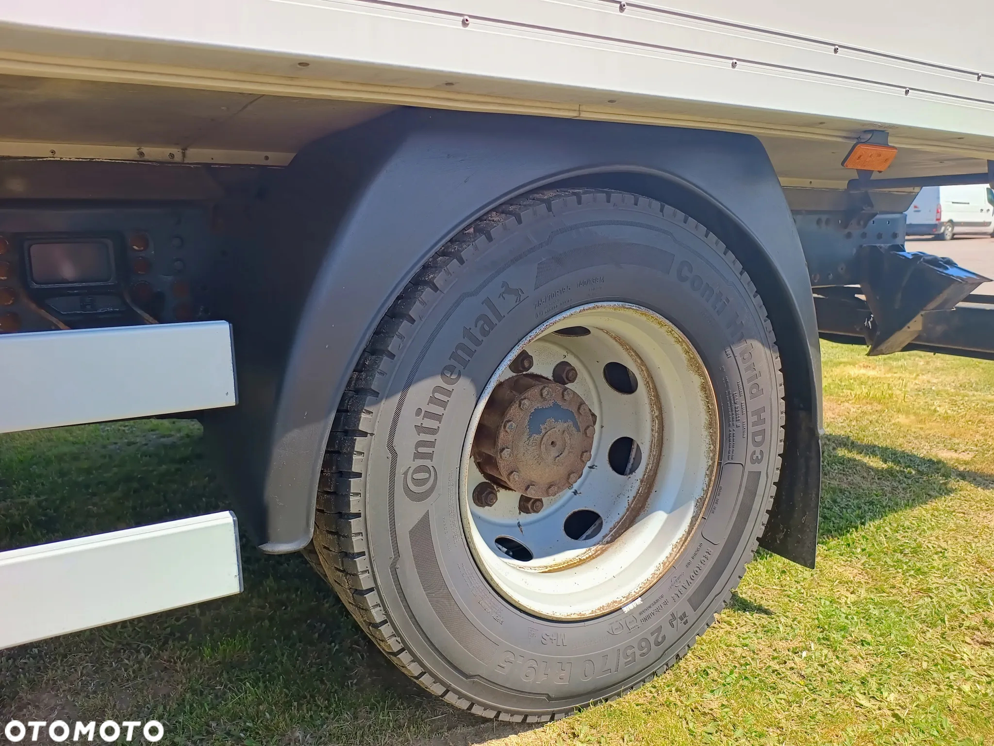Iveco EUROCARGO ML 120E22 - 10