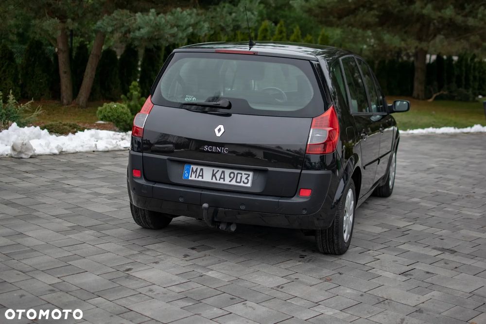 Renault Scenic - 32