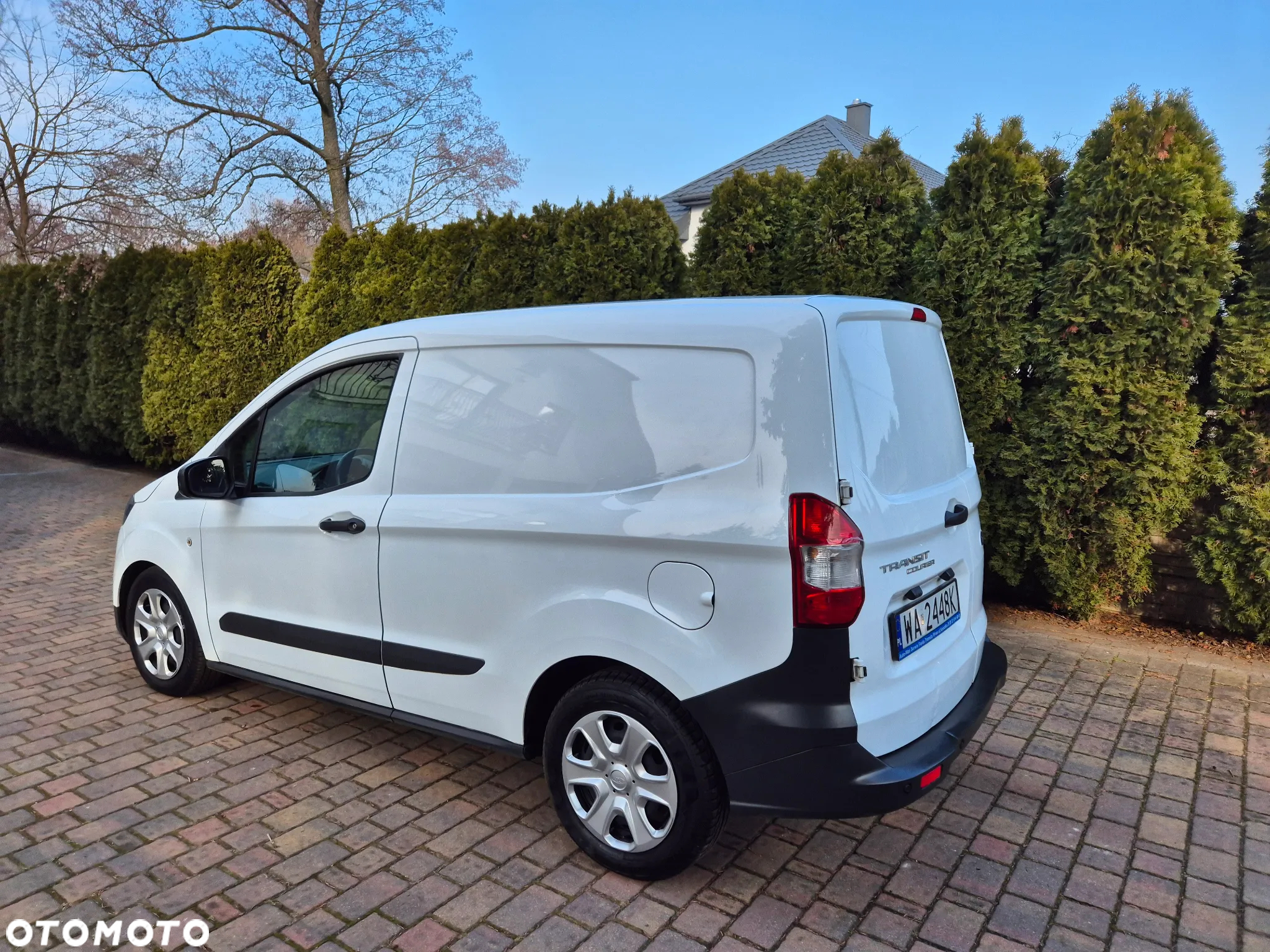 Ford Transit Courier S&S Basis - 25