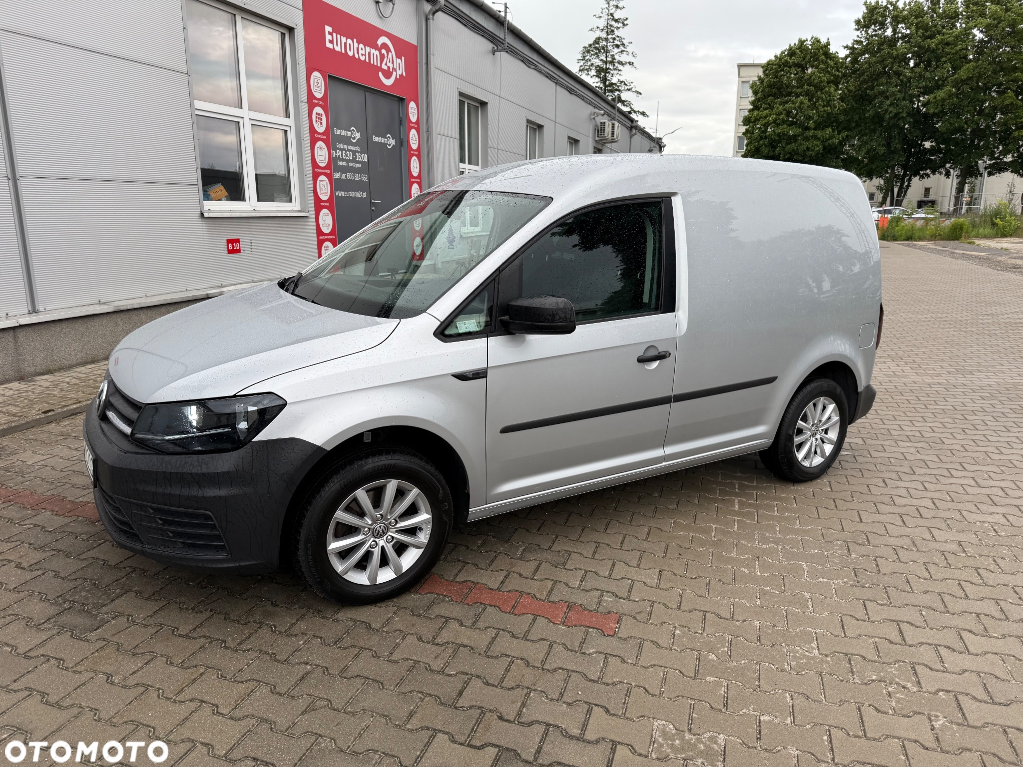 Volkswagen Caddy - 11