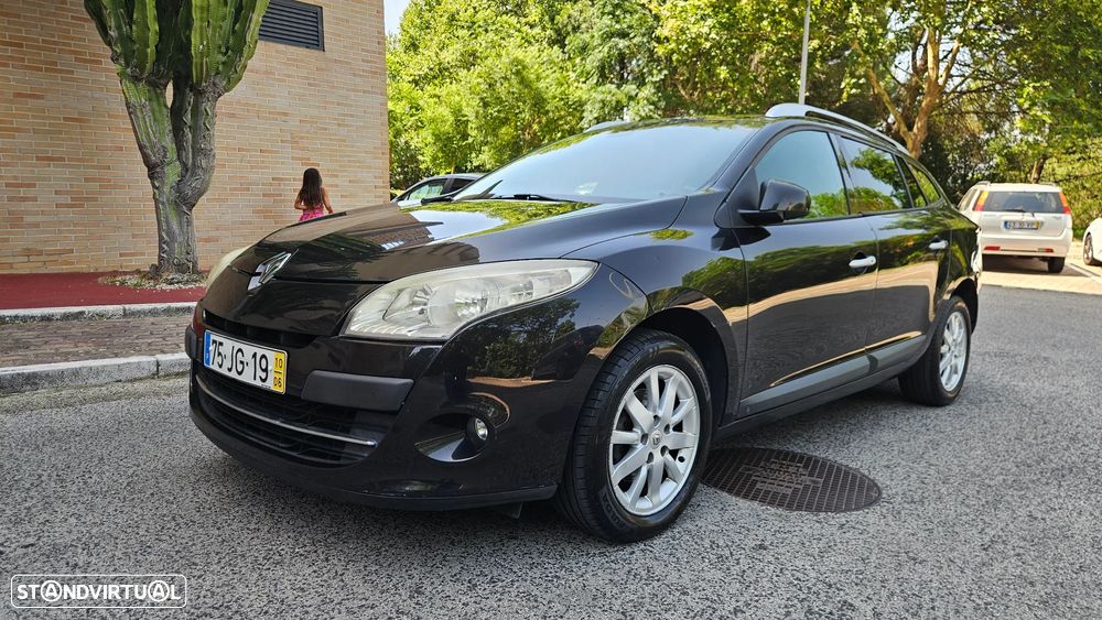 Renault Mégane Sport Tourer 1.5 dCi Dynamique S - 2