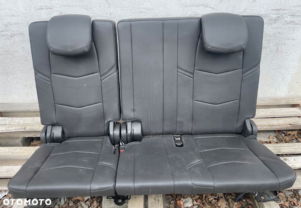 P2 CADILLAC ESCALADE IV 2014 - FOTEL KANAPA TYŁ TYLNA - 9