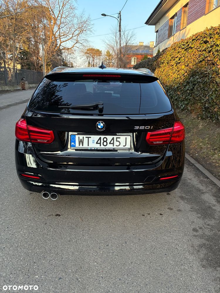 BMW Seria 3 320i Advantage - 5