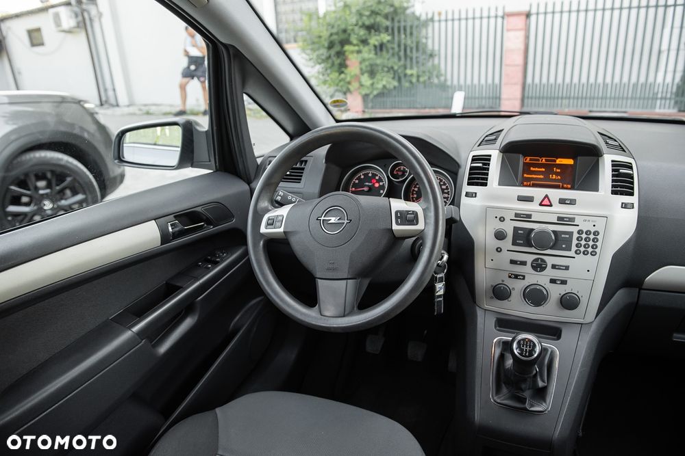 Opel Zafira 1.8 Edition 111 Jahre - 22